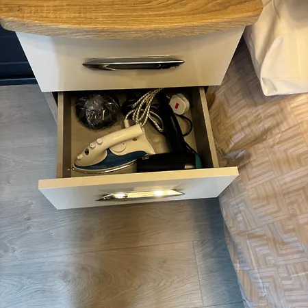 The Near Centre 10mins *